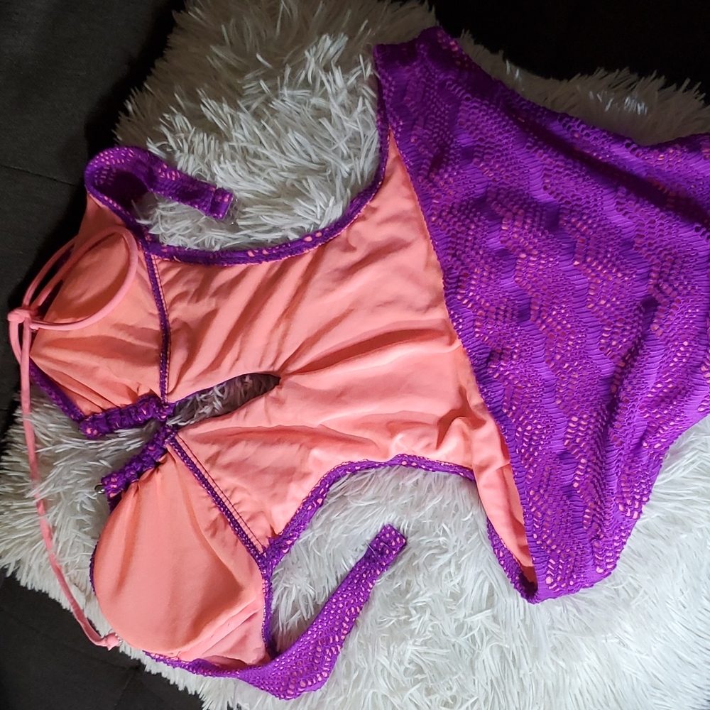 Ocean Pacific One Piece bathing suit Magenta Medium - Picture 2 of 2